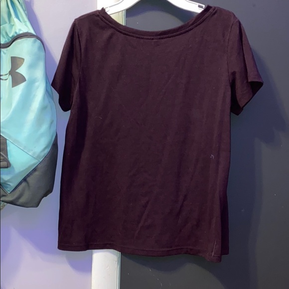 maroon basic cropped t-shirt - Picture 2 of 2